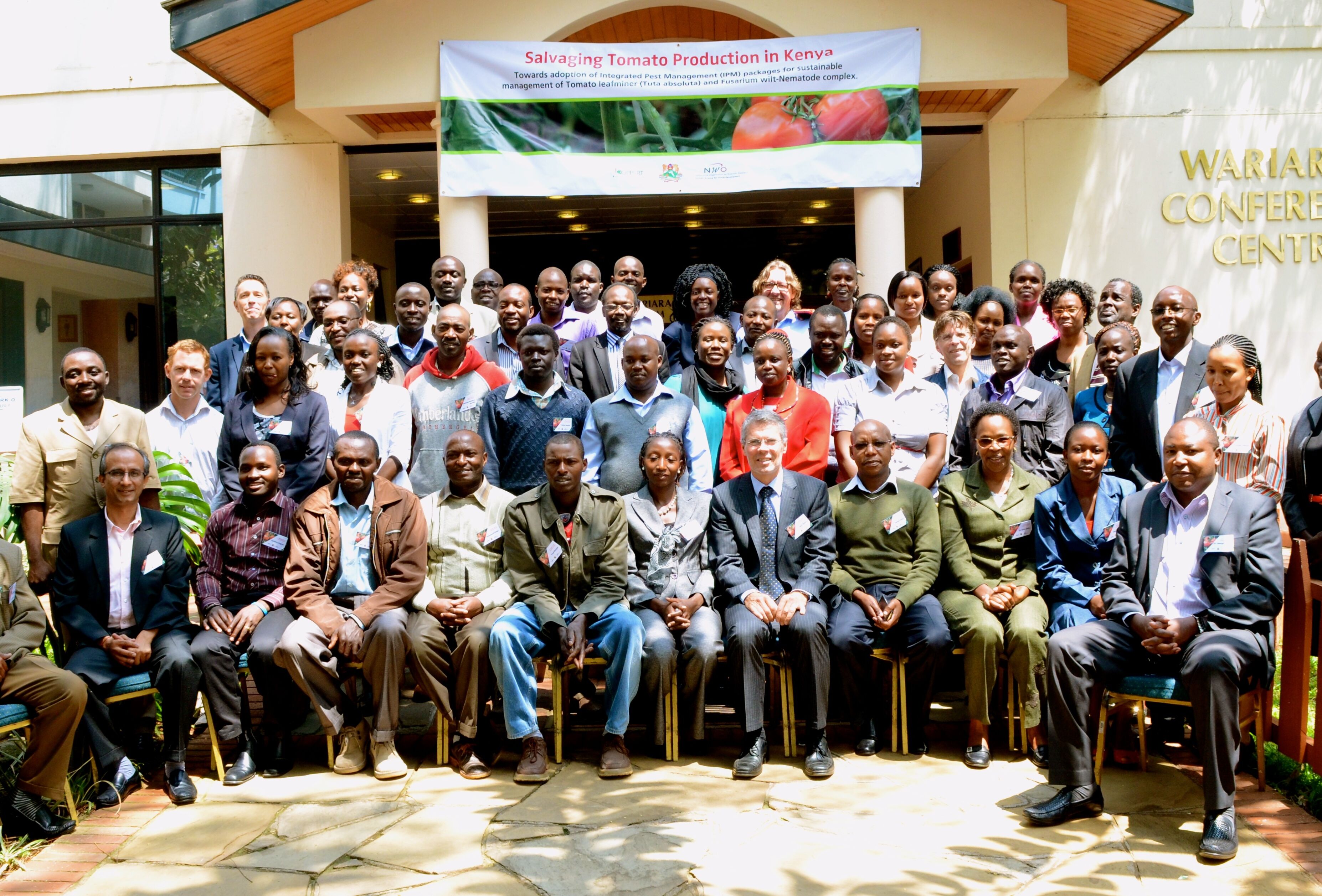 Stakeholder workshop to review sustainable pest management in tomatoes